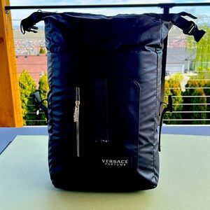 VERSACE PARFUMS BLACK BACKPACK CROSSBODY TRAVEL NWOT